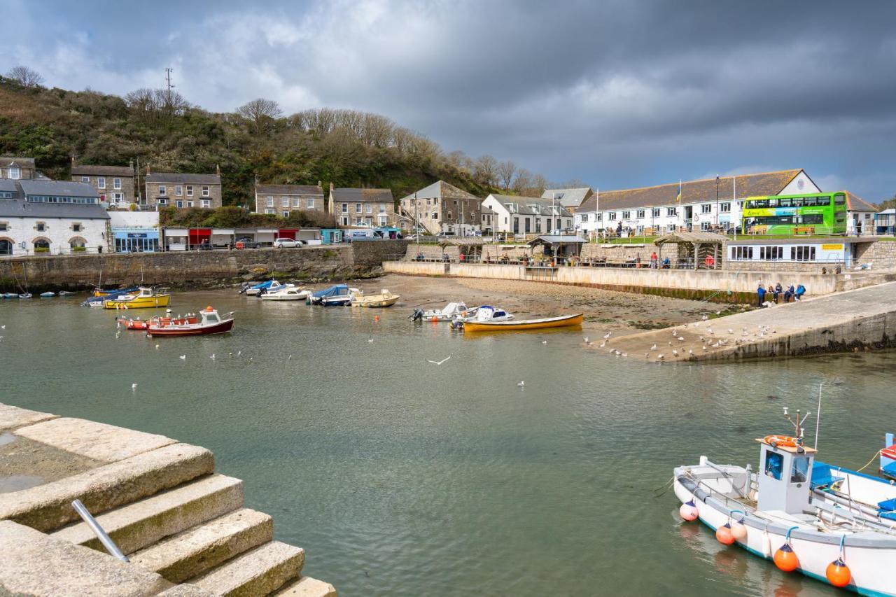 Finest Retreats - The Hideaway - Studio Apartment In Porthleven Bagian luar foto