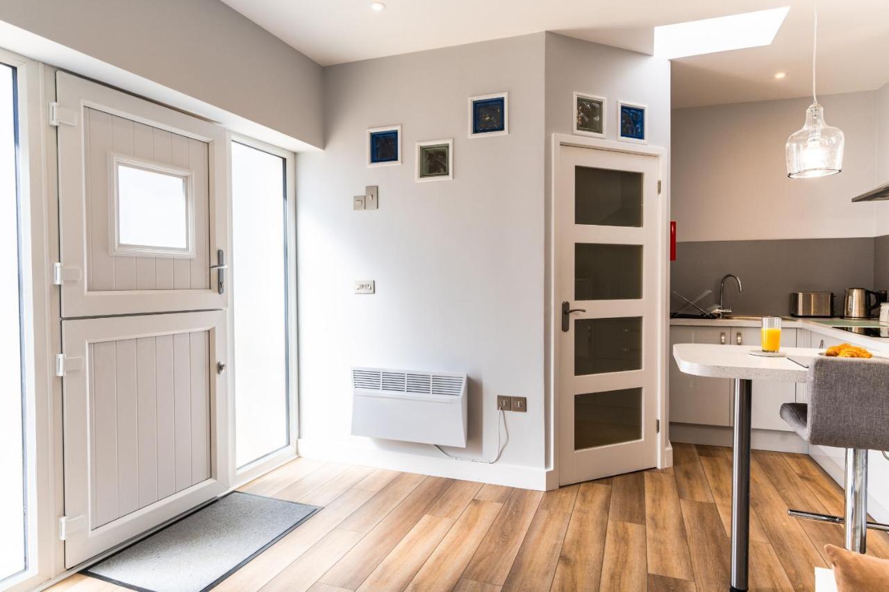 Finest Retreats - The Hideaway - Studio Apartment In Porthleven Bagian luar foto