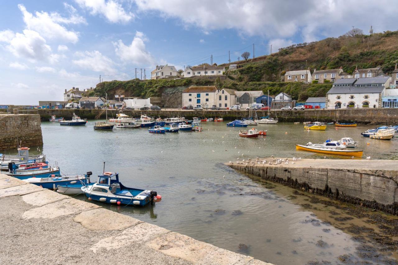 Finest Retreats - The Hideaway - Studio Apartment In Porthleven Bagian luar foto