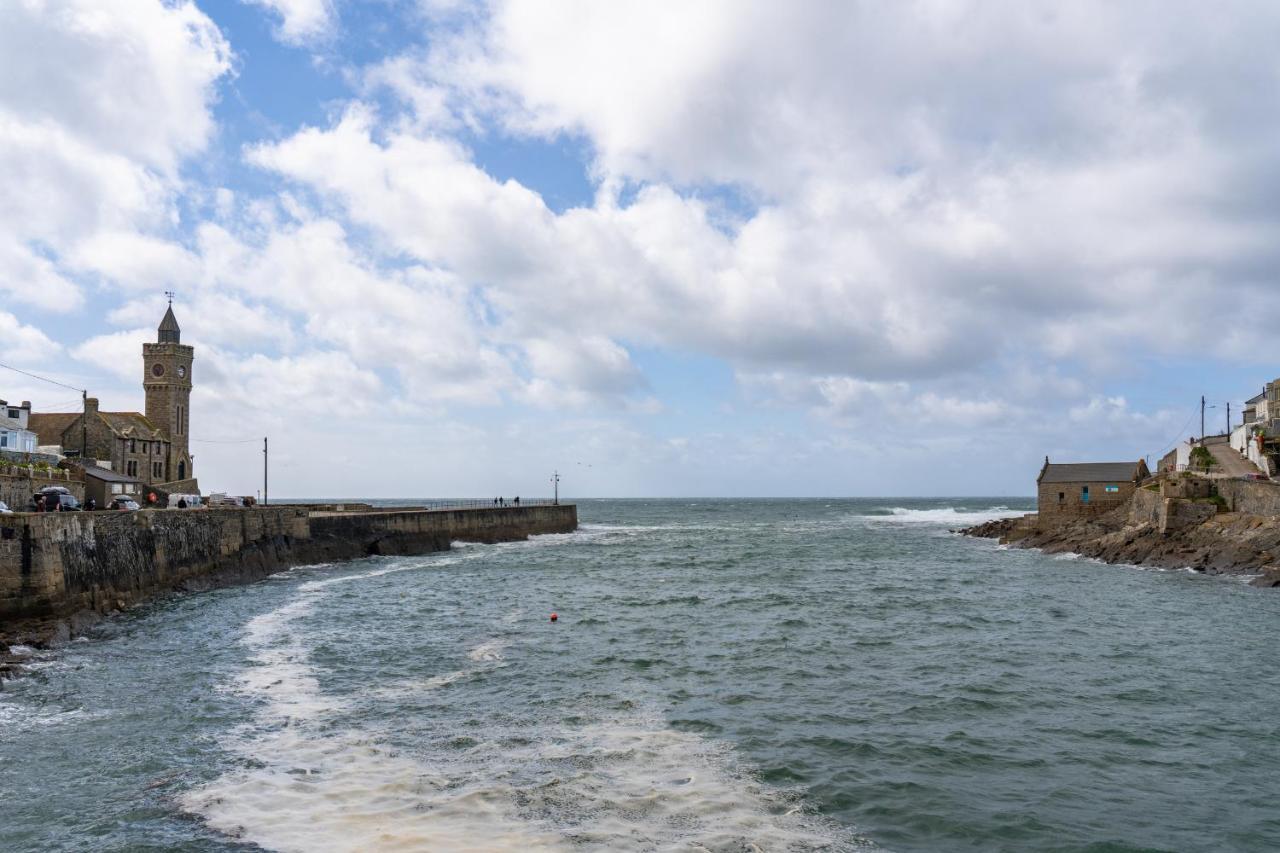 Finest Retreats - The Hideaway - Studio Apartment In Porthleven Bagian luar foto